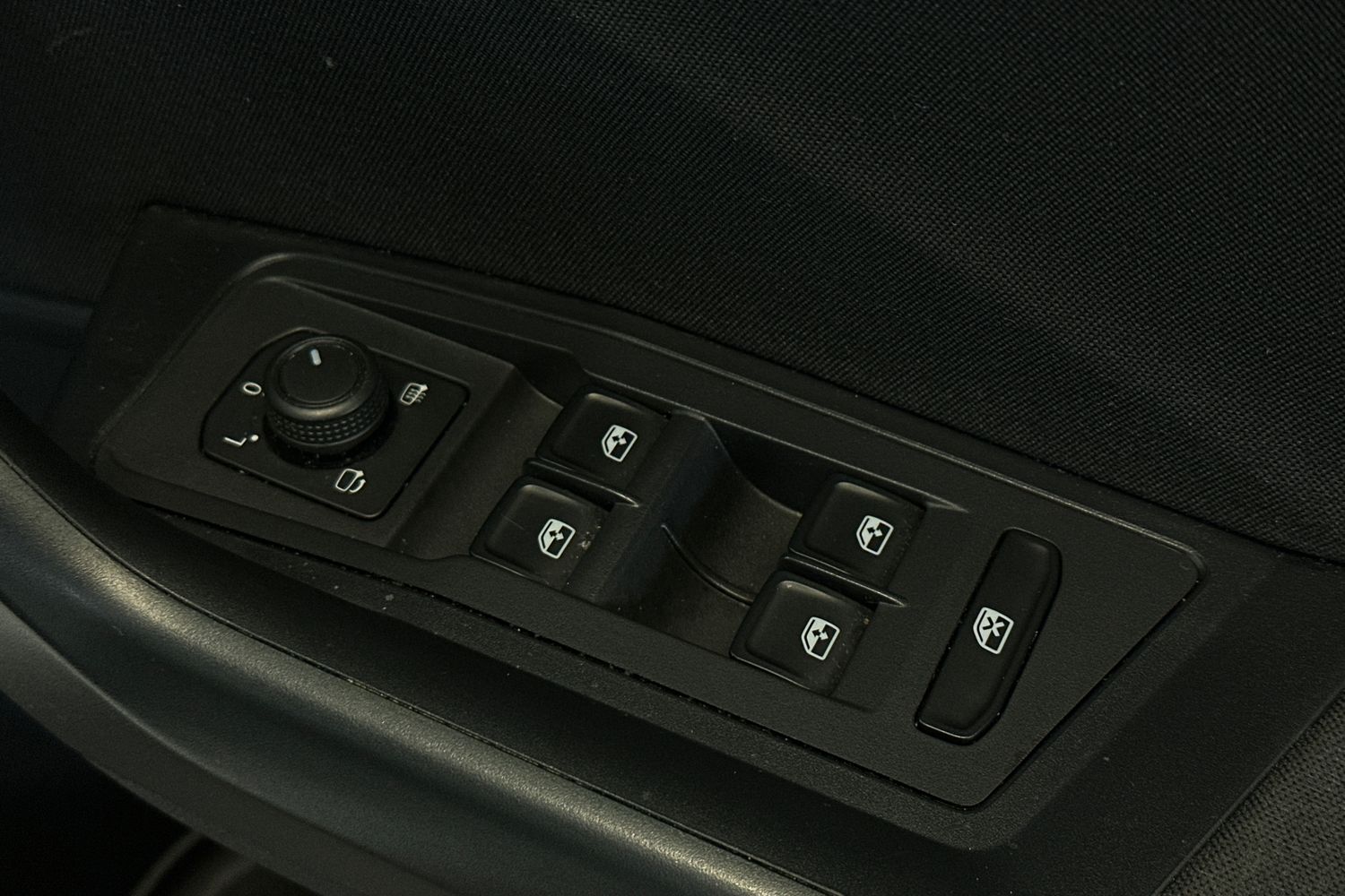 Used Volkswagen T-Roc 2022 for sale - 76859798: Photo 17