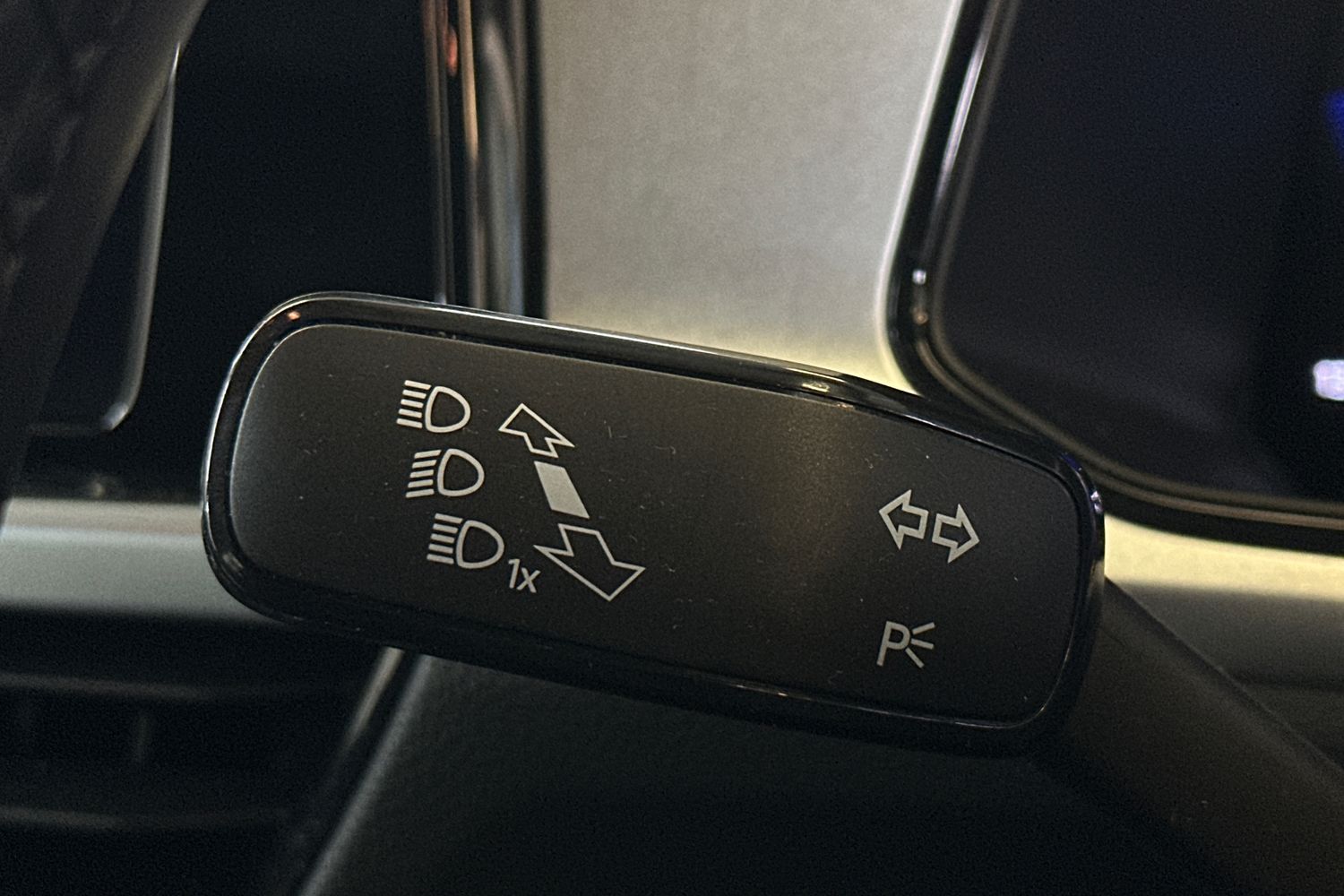 Used Volkswagen T-Roc 2022 for sale - 76859798: Photo 23