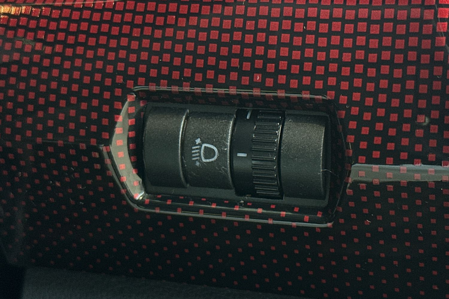 Used Volkswagen up! 2021 for sale - 77548140: Photo 25