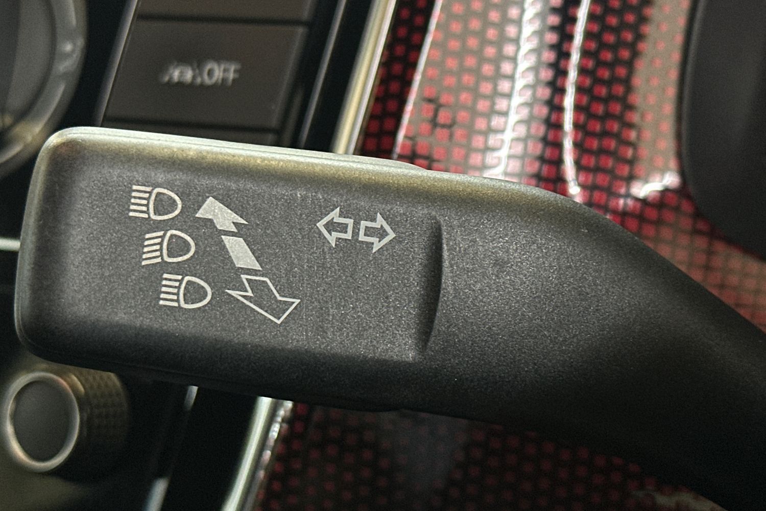 Used Volkswagen up! 2021 for sale - 77548140: Photo 29