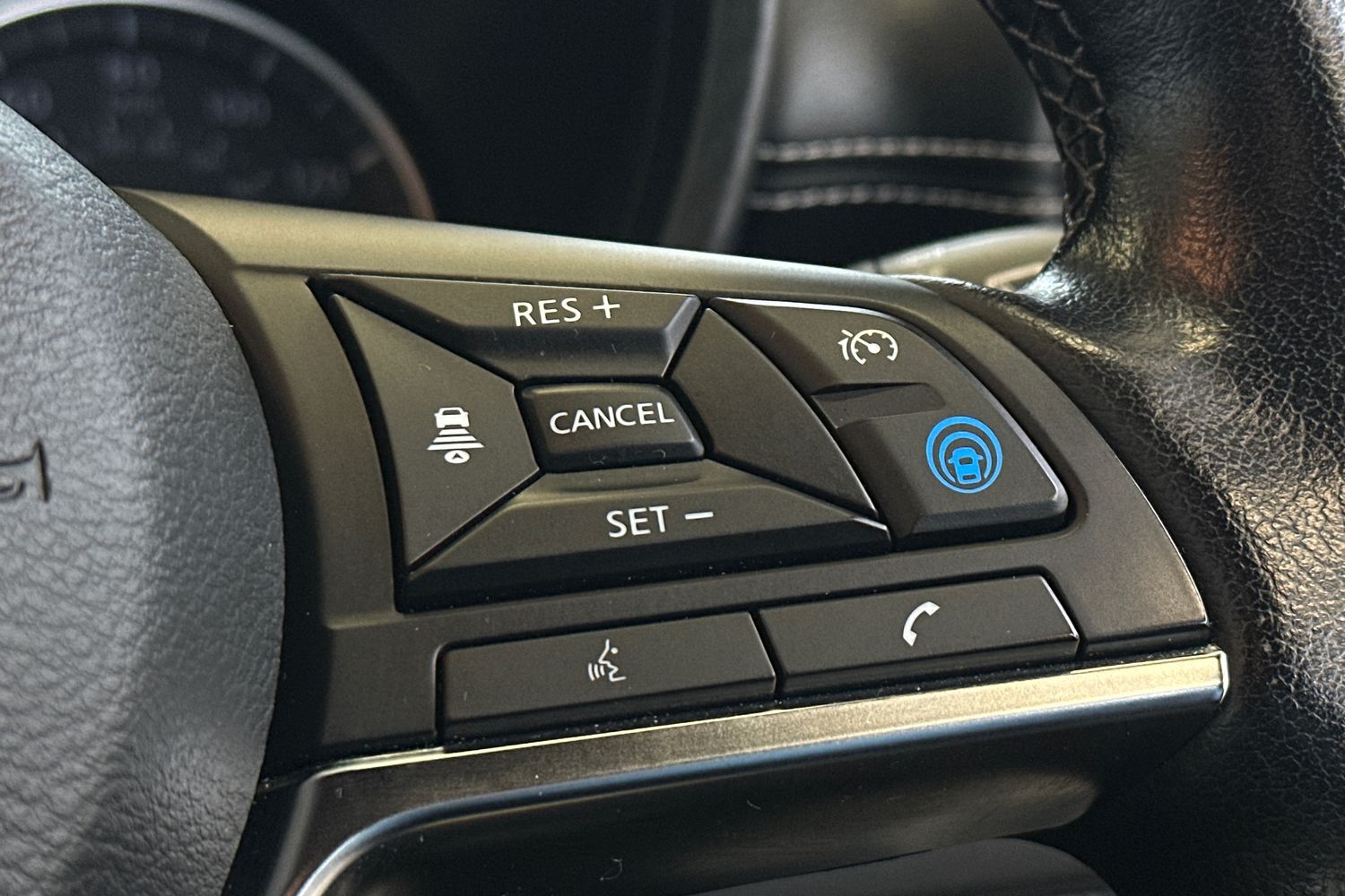 Used Nissan Juke 2023 for sale - 77490531: Photo 28