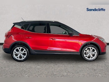 Used SEAT Arona 2024 for sale - 77168421: Photo