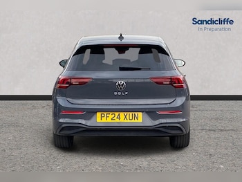 Used Volkswagen Golf 2024 for sale - 78437321: Photo
