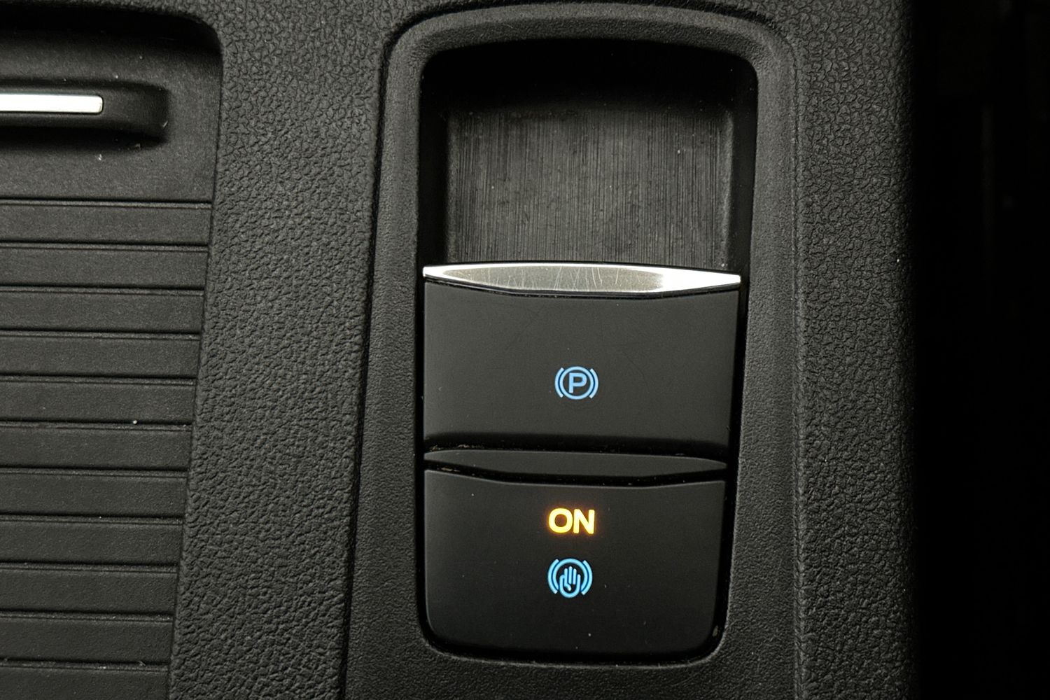 Used Ford Kuga 2022 for sale - 77432552: Photo 28