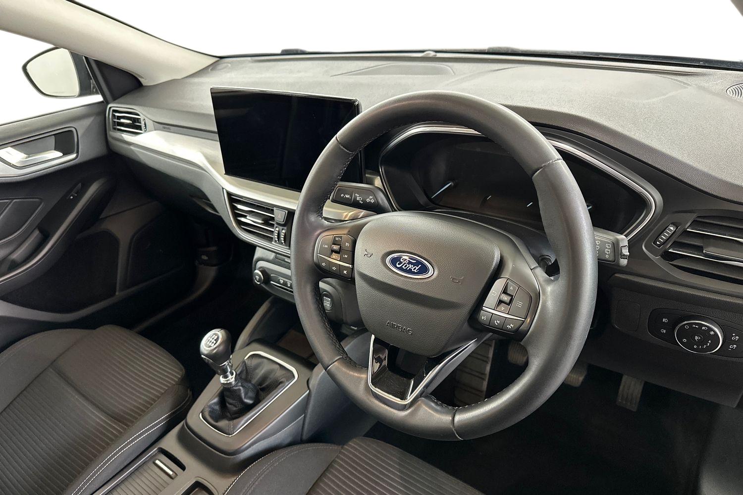 Used Ford Focus 2022 for sale - 76353558: Photo 11