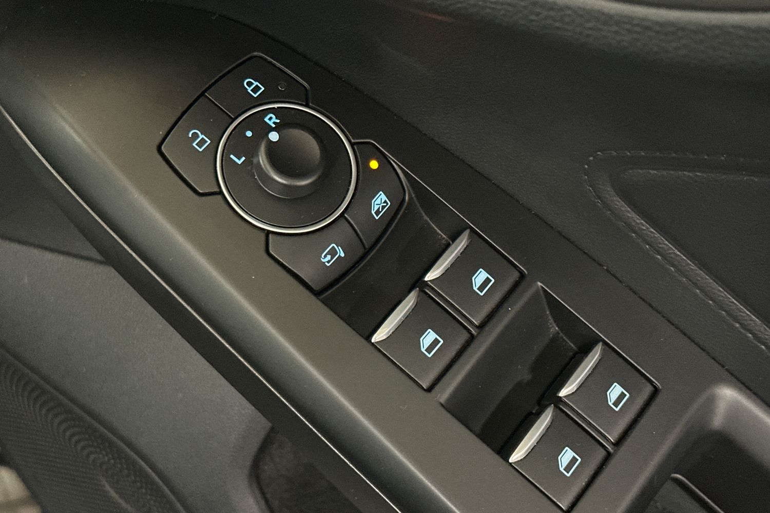 Used Ford Focus 2022 for sale - 76353558: Photo 21