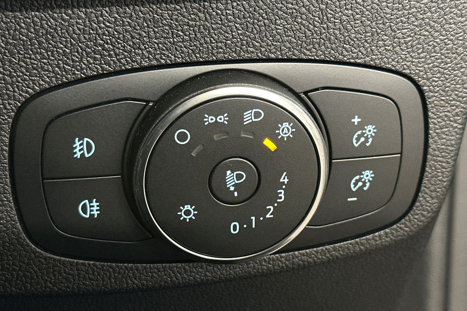 Used Ford Focus 2022 for sale - 76353558: Photo 22