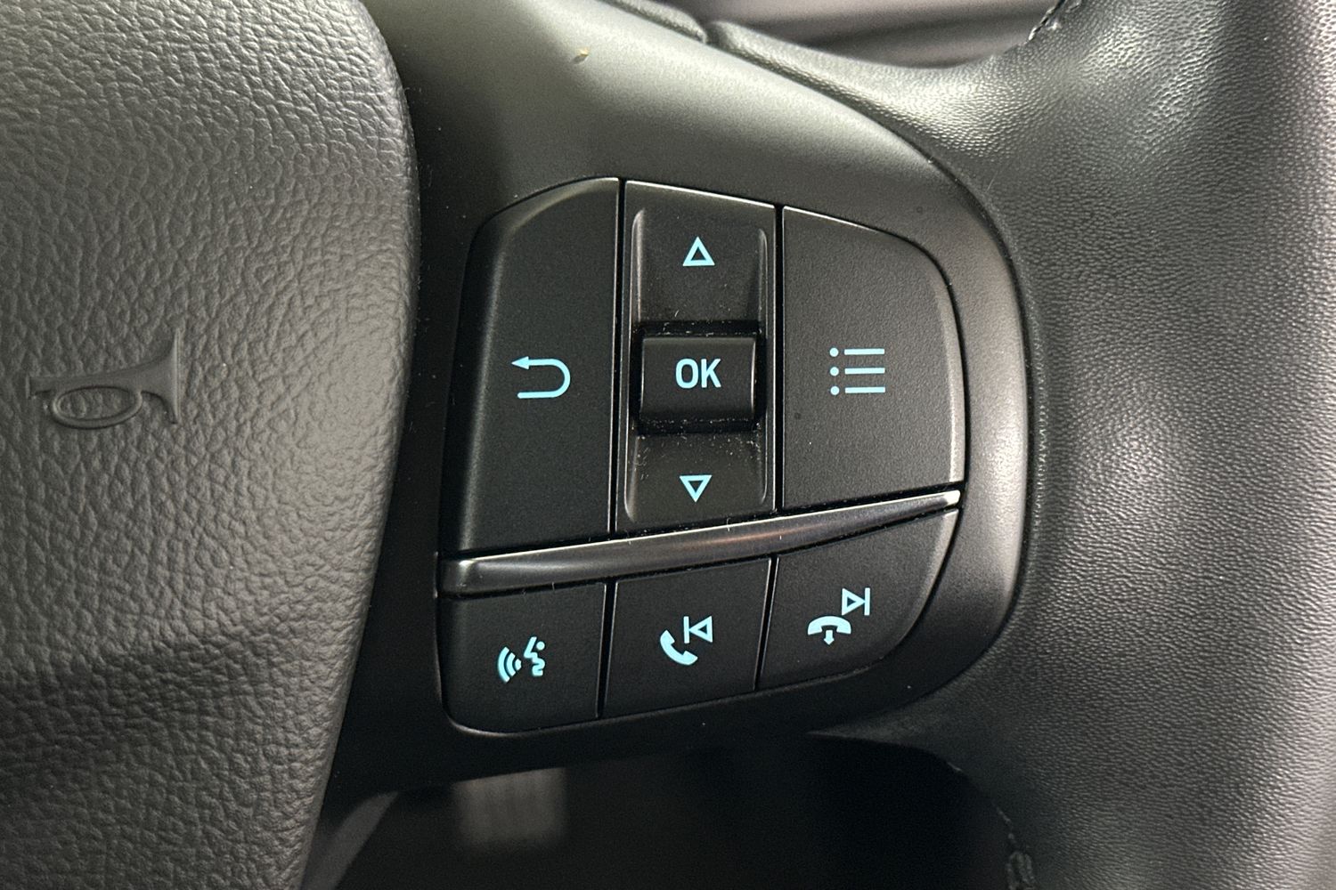 Used Ford Focus 2022 for sale - 76353558: Photo 23