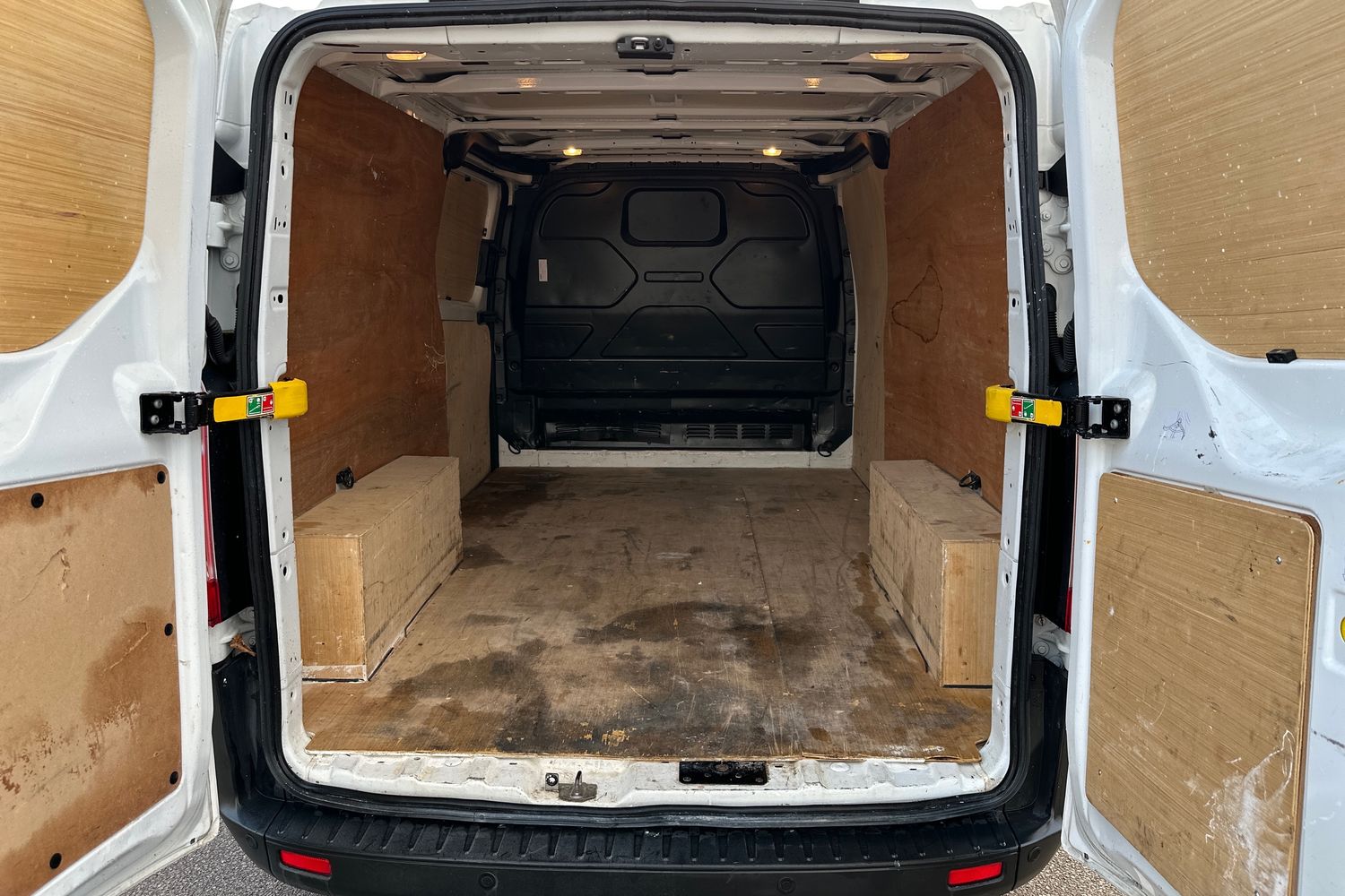 Used Ford Transit Custom 2023 for sale - 76120424: Photo 16