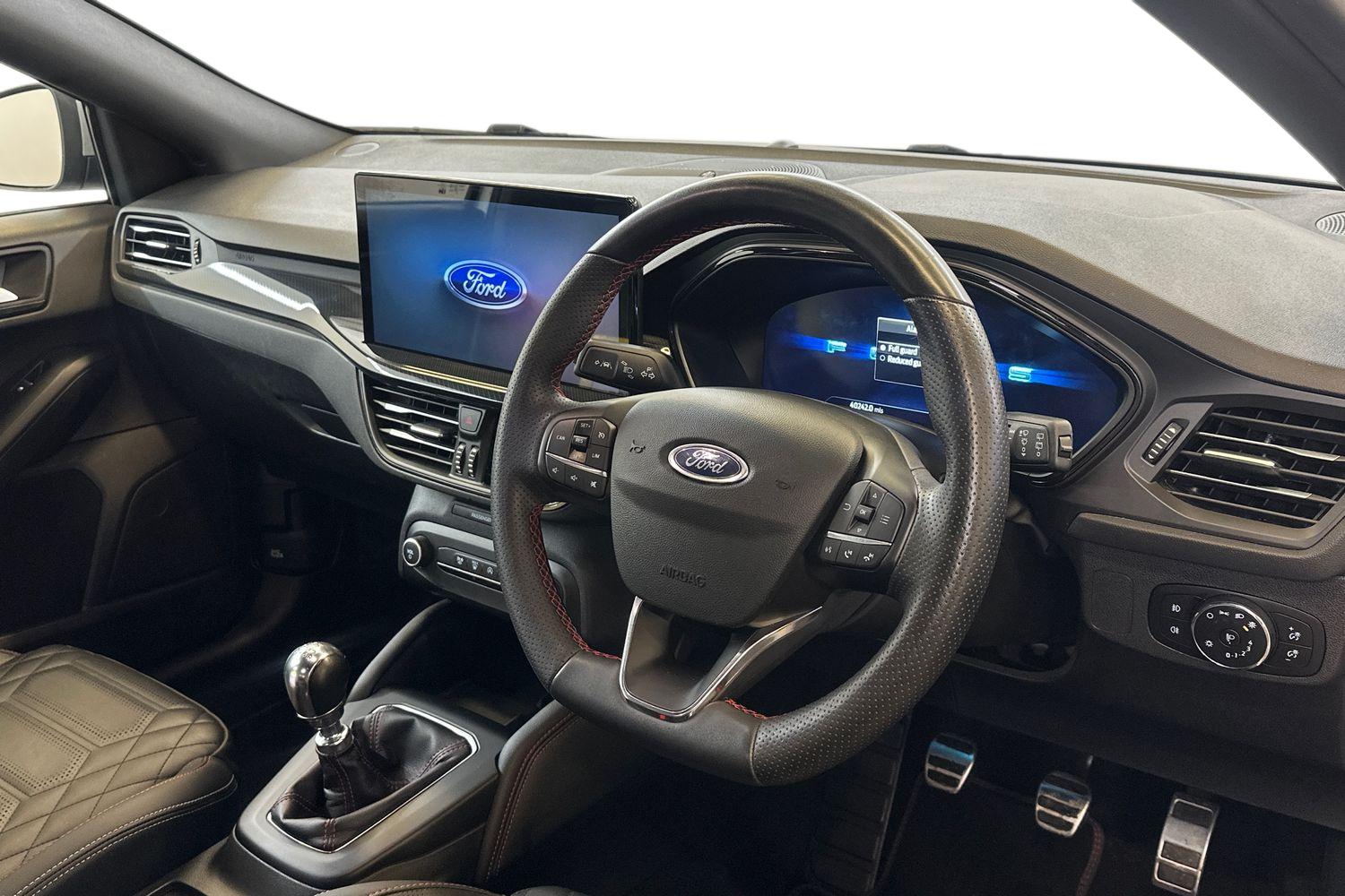 Used Ford Focus 2023 for sale - 76687047: Photo 10