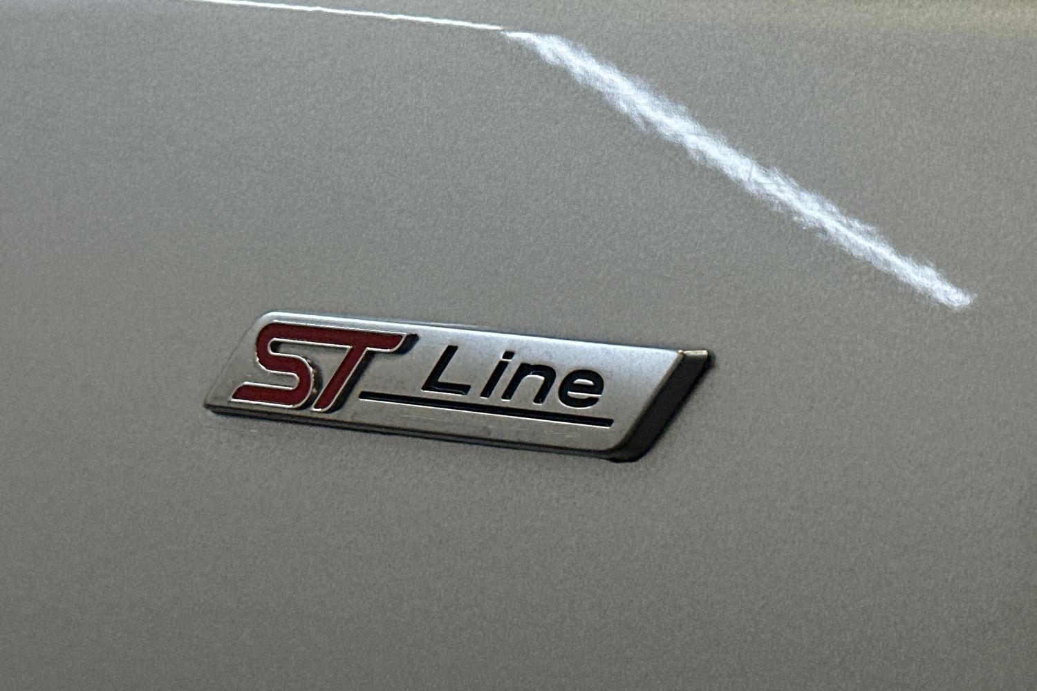 Used Ford Focus 2023 for sale - 76687047: Photo 17