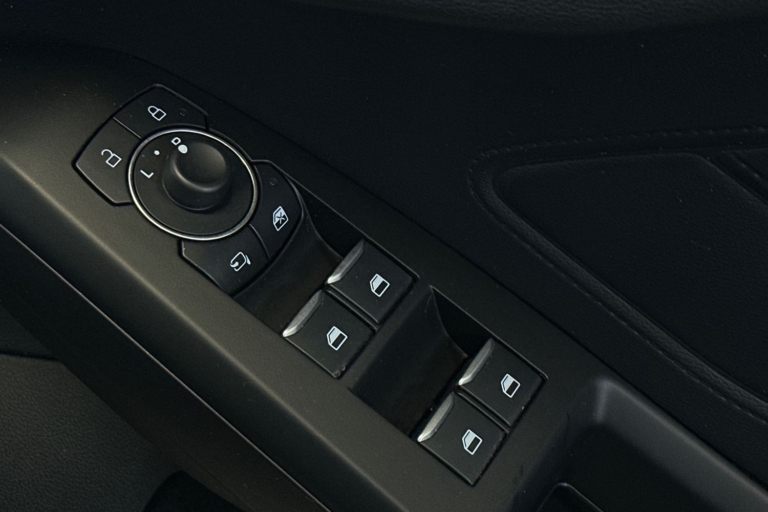 Used Ford Focus 2023 for sale - 76687047: Photo 18