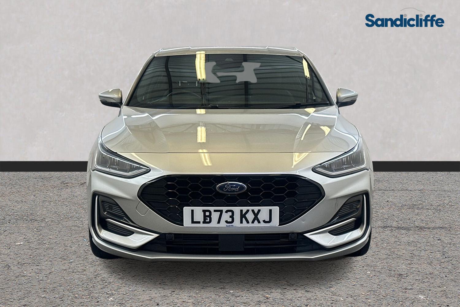 Used Ford Focus 2023 for sale - 76687047: Photo 2