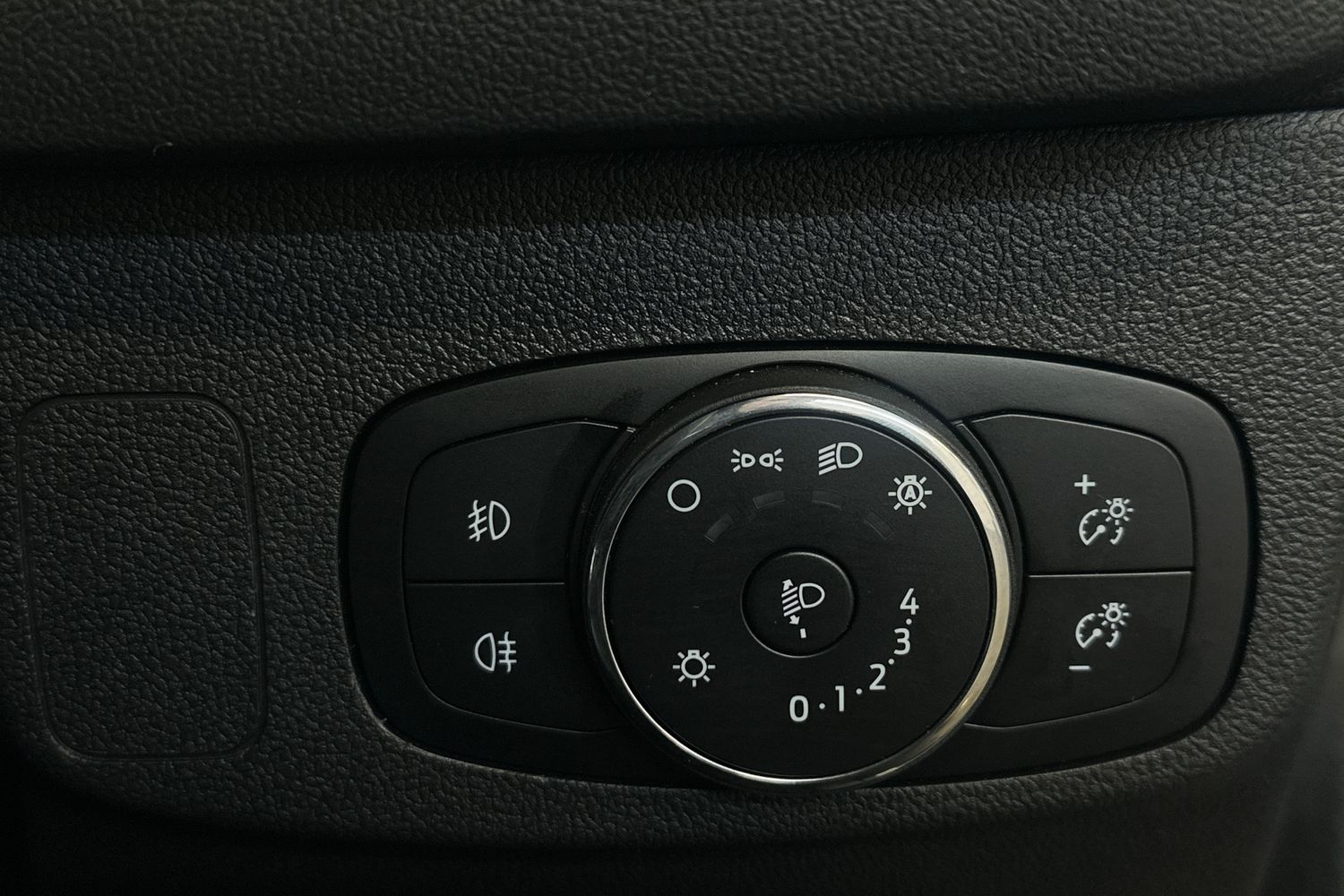 Used Ford Focus 2023 for sale - 76687047: Photo 20