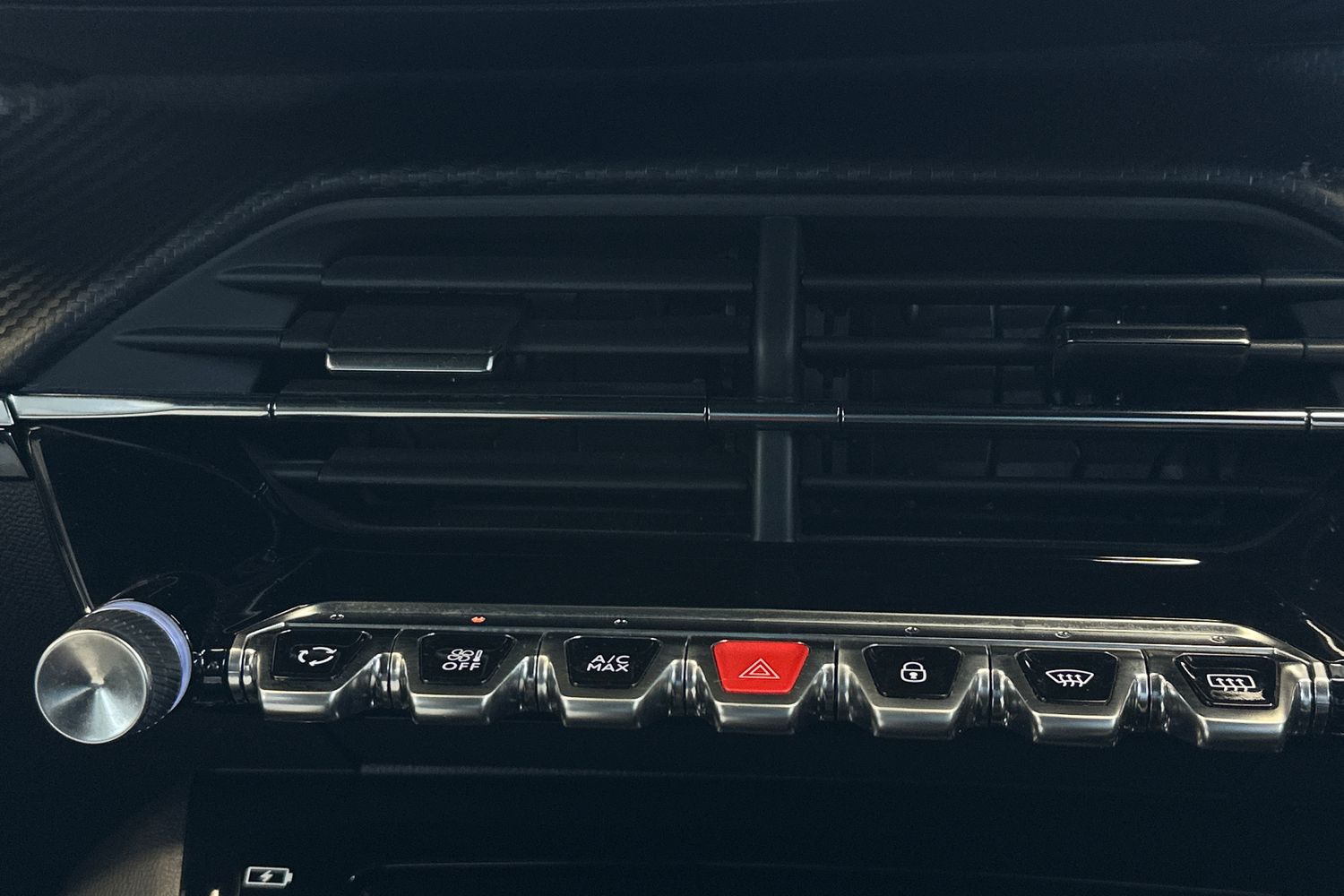 Used Peugeot 208 2020 for sale - 77208297: Photo 36