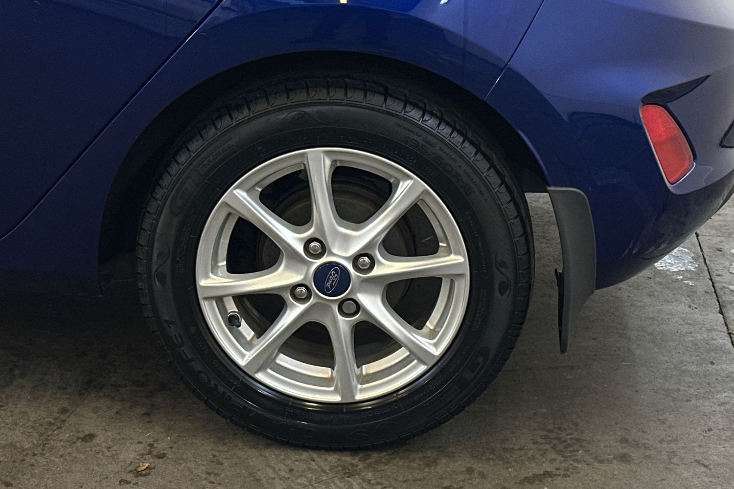 Used Ford Fiesta 2017 for sale - 77357101: Photo 9