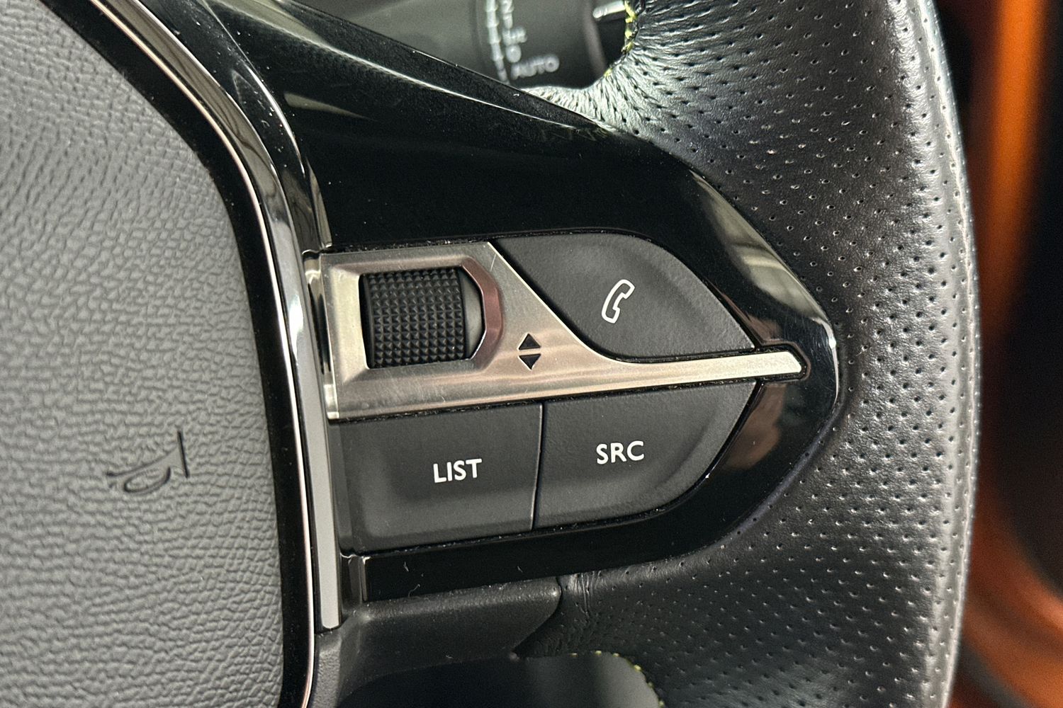 Used Peugeot 2008 2021 for sale - 75970772: Photo 25