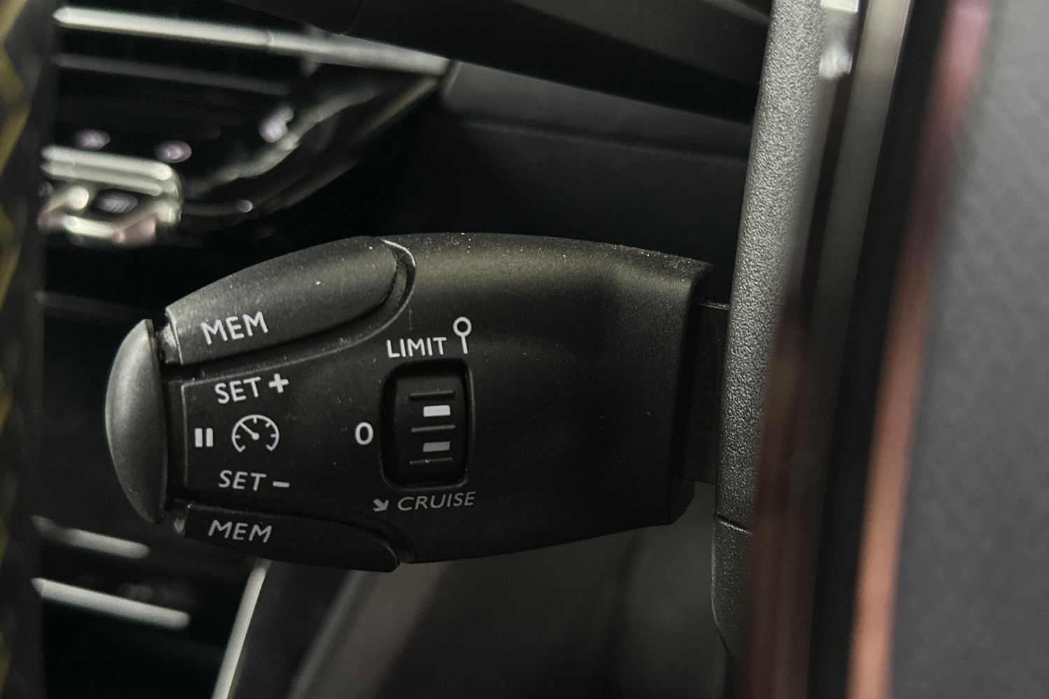Used Peugeot 2008 2021 for sale - 75970772: Photo 28