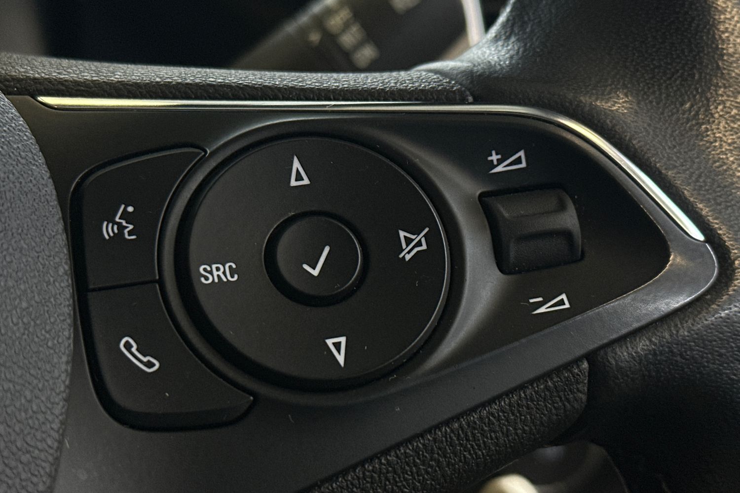 Used Vauxhall Grandland 2022 for sale - 77460980: Photo 24