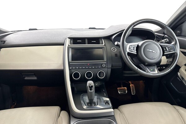 Used Jaguar E-Pace 2018 for sale - 76027466: Photo 13