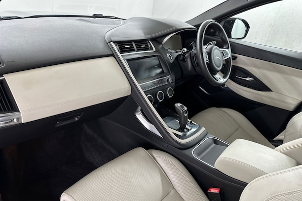 Used Jaguar E-Pace 2018 for sale - 76027466: Photo 14