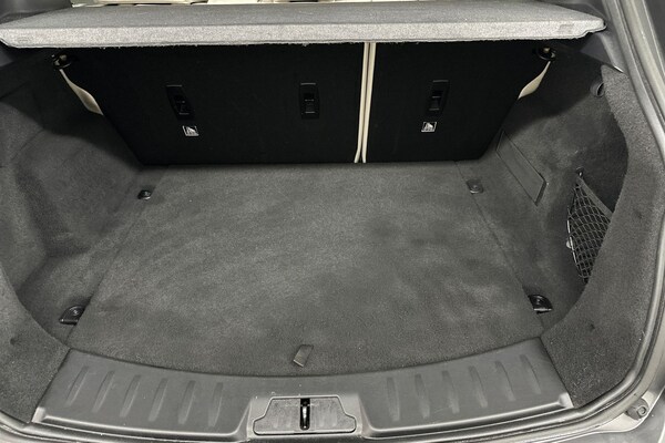 Used Jaguar E-Pace 2018 for sale - 76027466: Photo 16