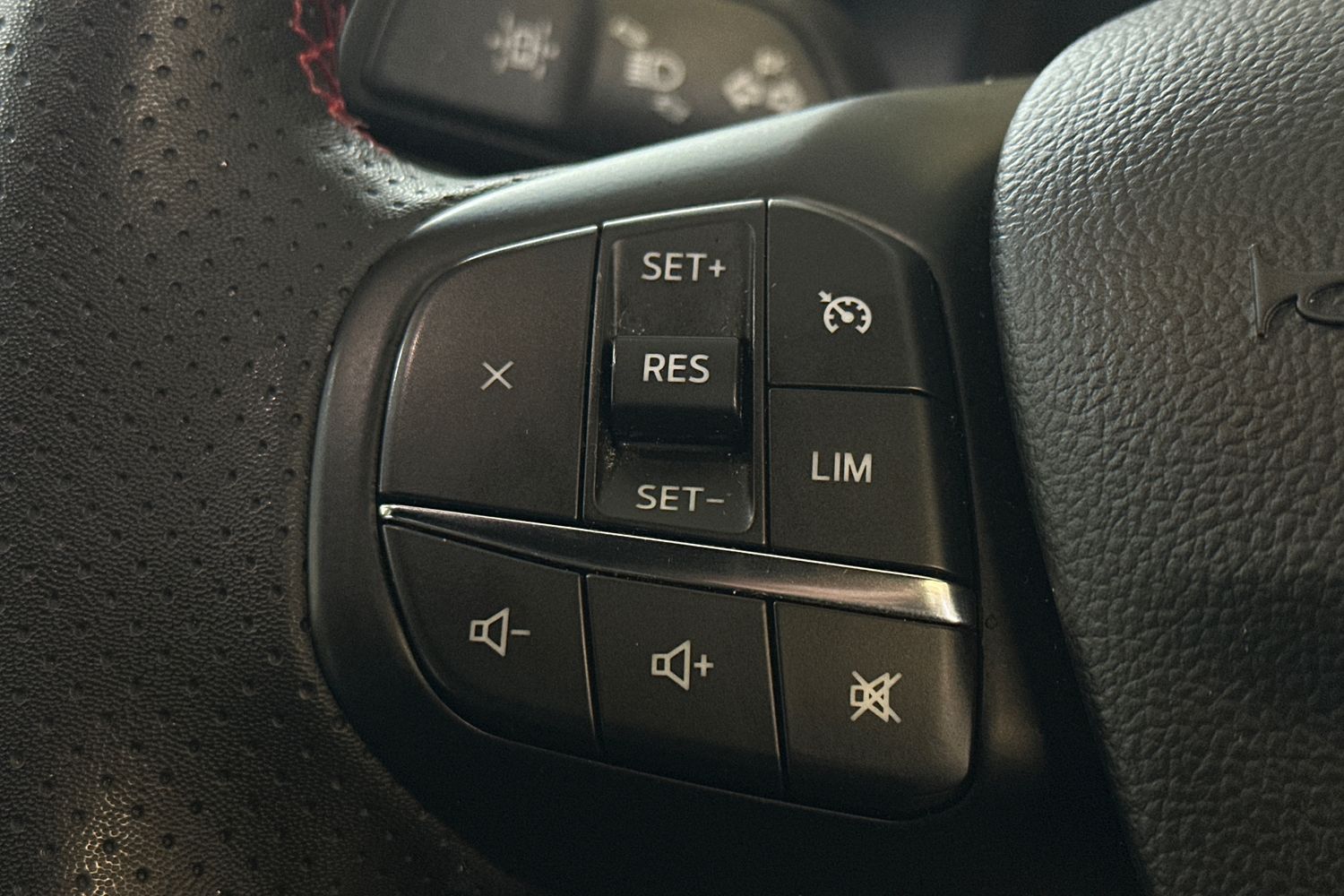 Used Ford Kuga 2023 for sale - 76618407: Photo 22