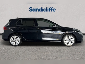 Used Volkswagen Golf 2025 for sale - 75913375: Photo