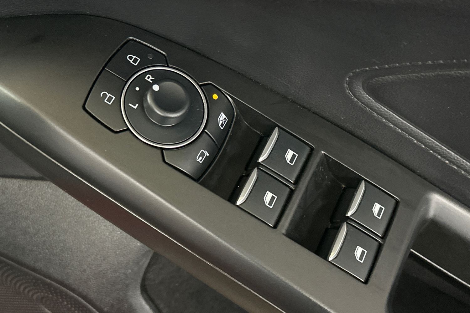 Used Ford Focus 2023 for sale - 75957826: Photo 21