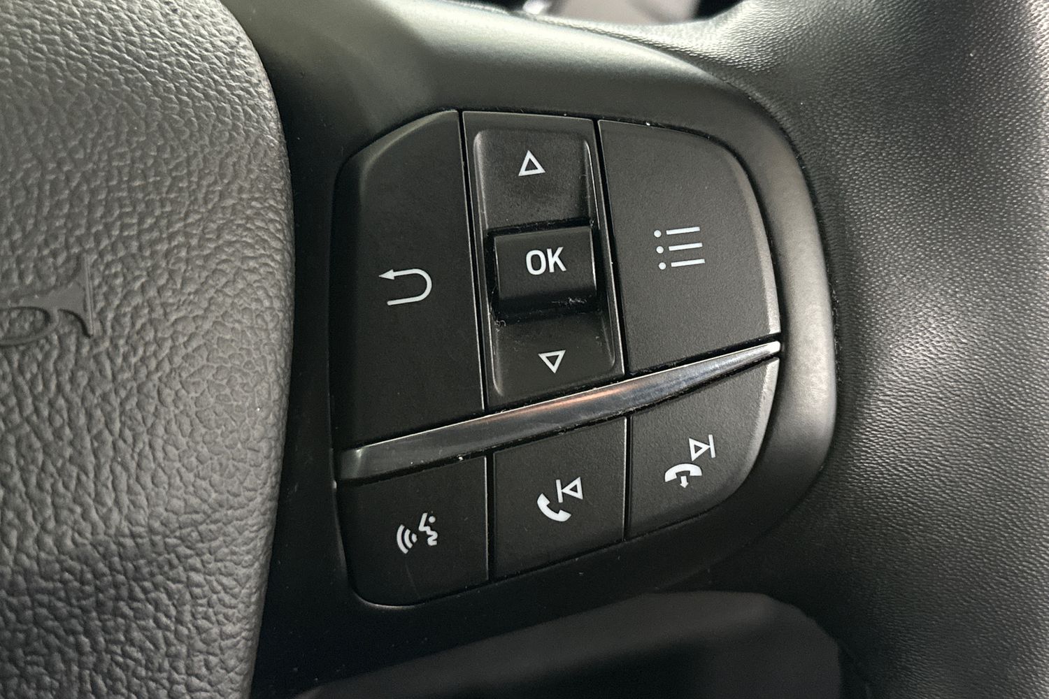 Used Ford Focus 2023 for sale - 75957826: Photo 23