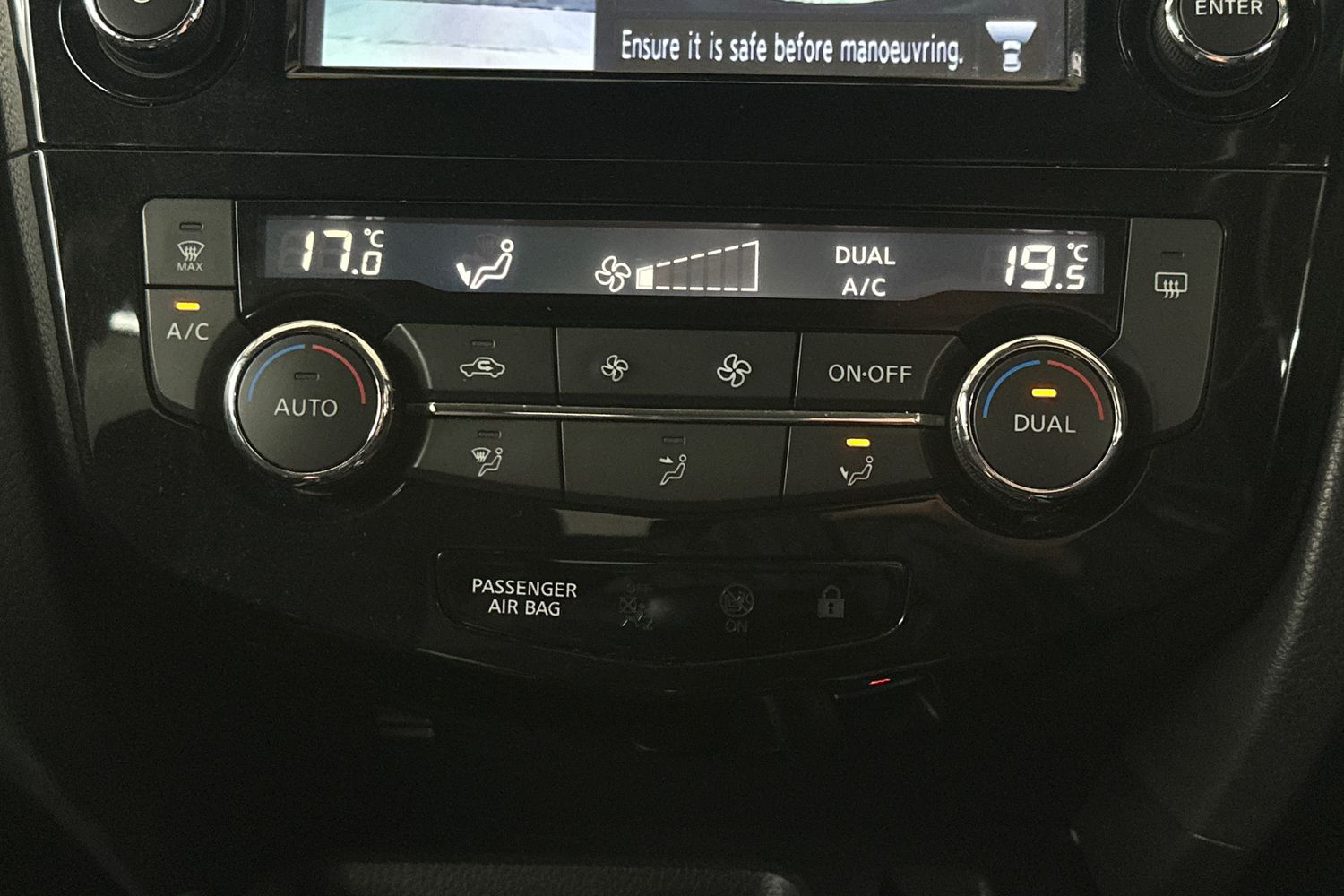 Used Nissan Qashqai 2018 for sale - 76687051: Photo 31