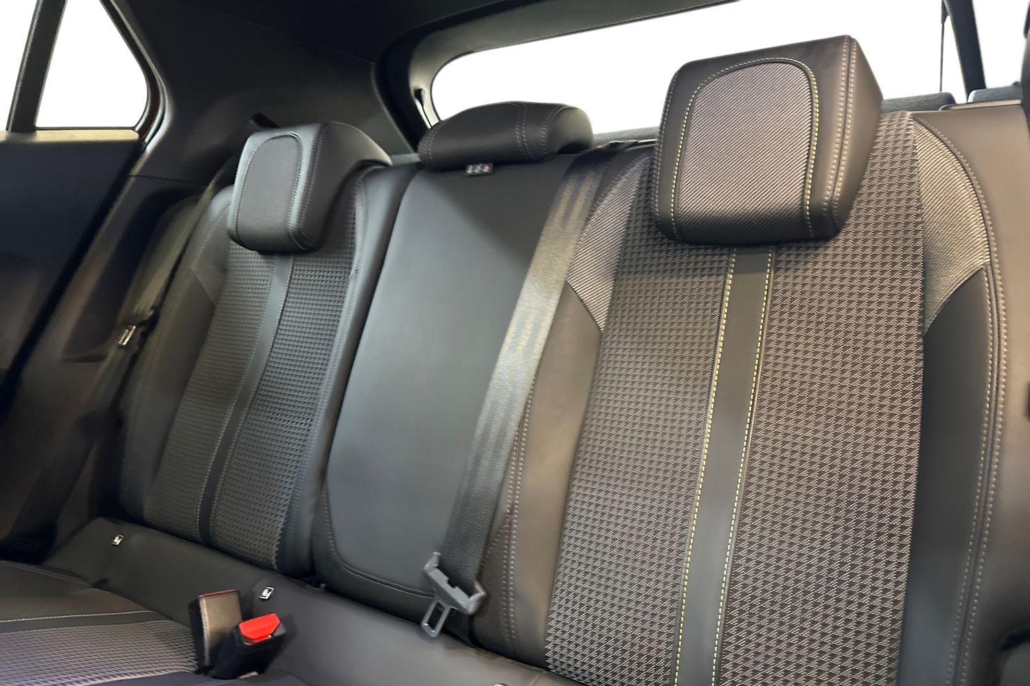 Used Peugeot 2008 2021 for sale - 77530112: Photo 15