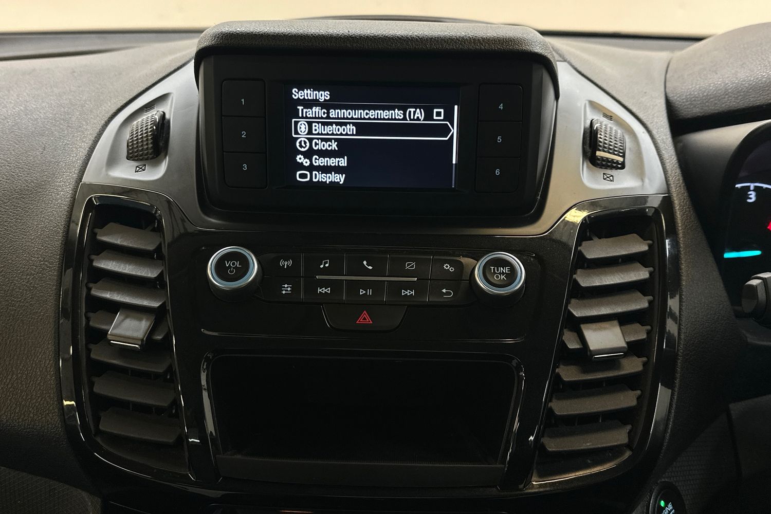 Used Ford Grand Tourneo Connect 2020 for sale - 77668423: Photo 30