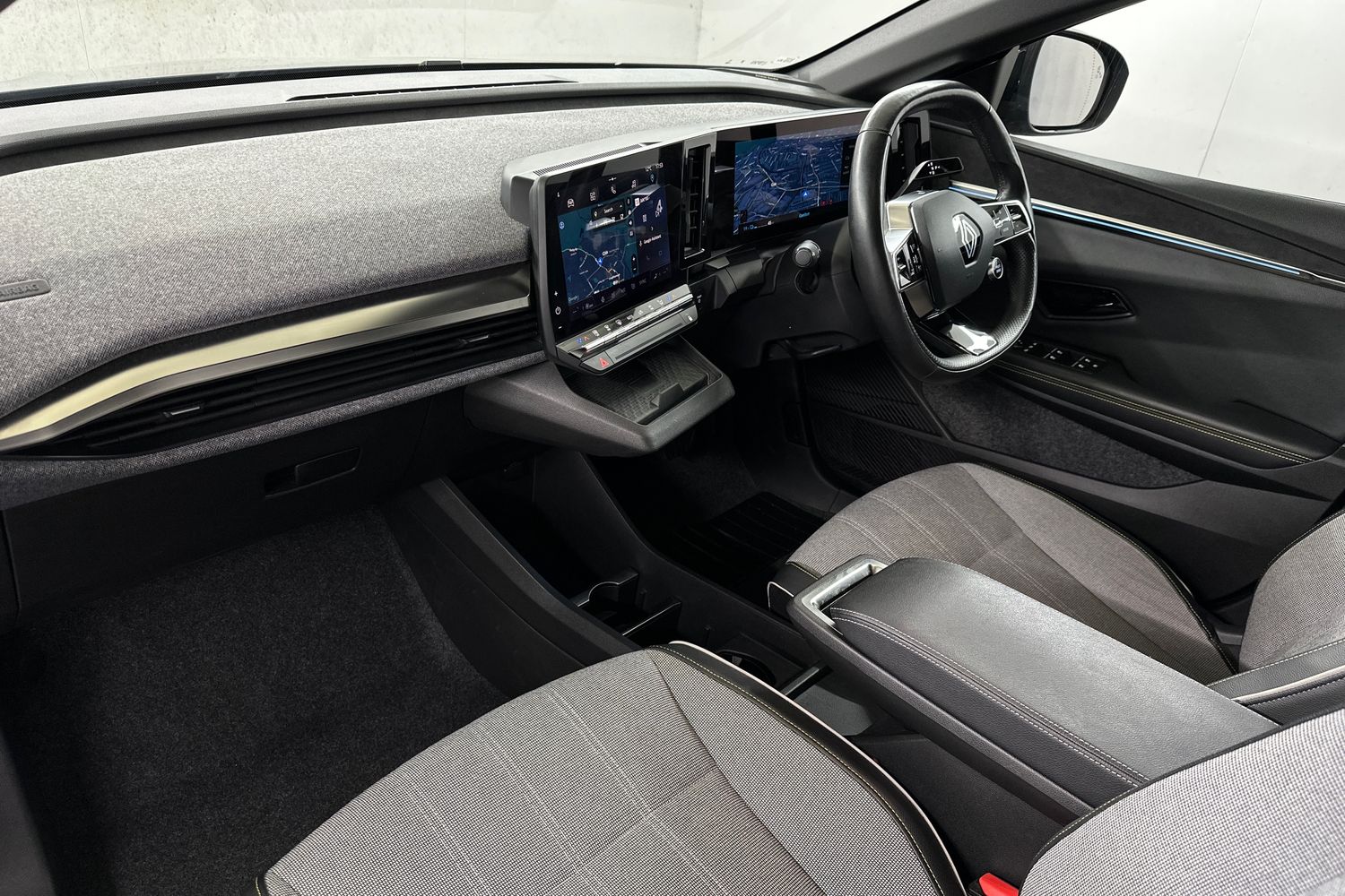 Used Renault Megane E Tech 2023 for sale - 77168414: Photo 12