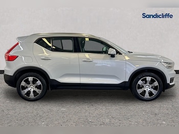 Used Volvo XC40 2020 for sale - 76884759: Photo