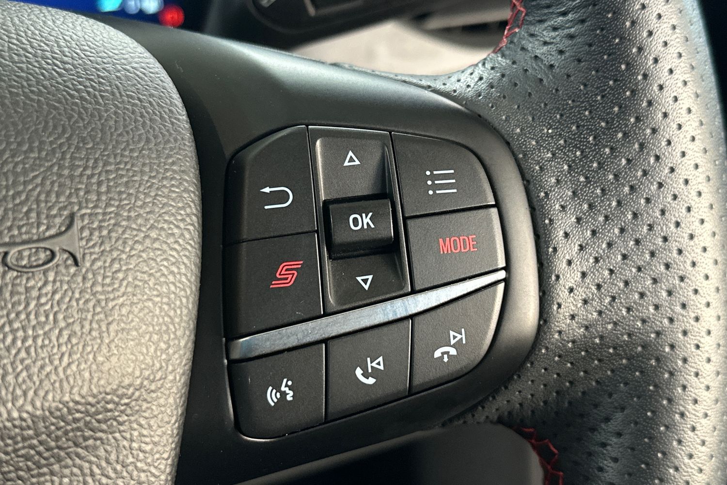 Used Ford Focus 2023 for sale - 76264296: Photo 25