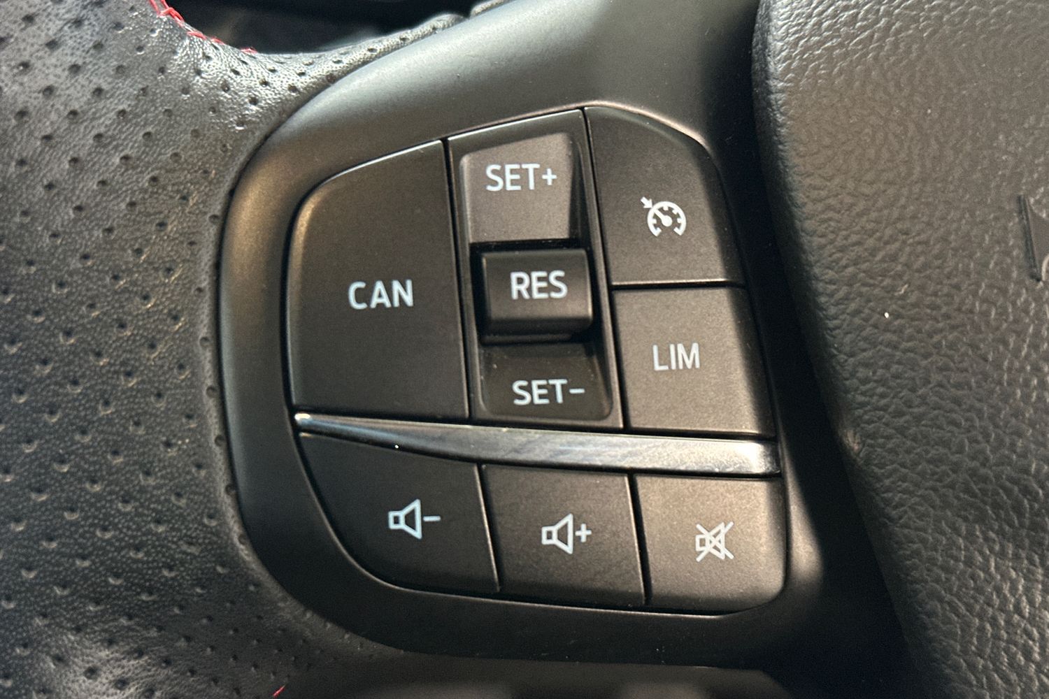 Used Ford Focus 2023 for sale - 76264296: Photo 26