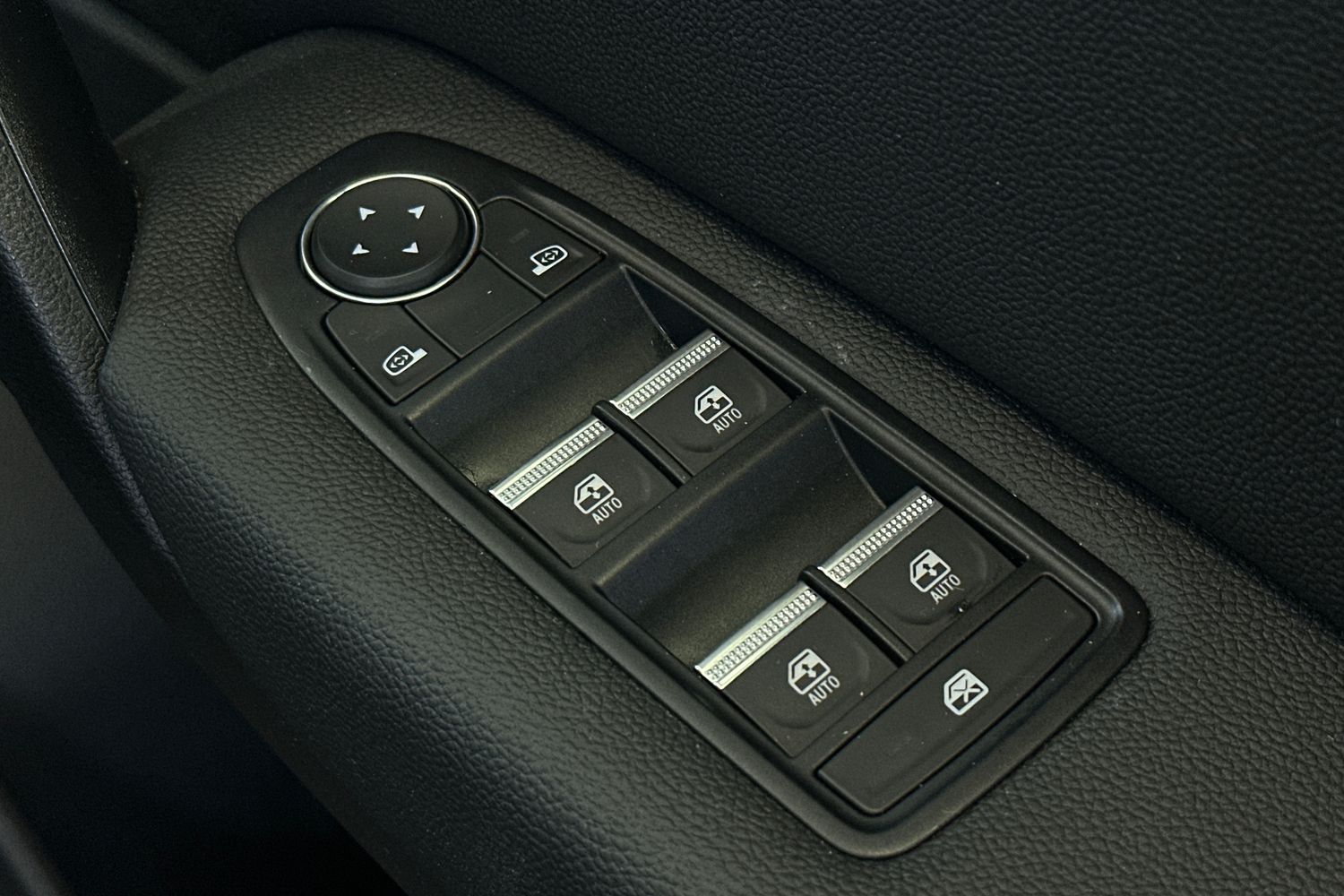 Used Renault Captur 2022 for sale - 77558466: Photo 23