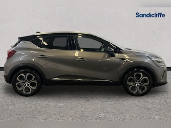 Used Renault Captur 2022 for sale - 77558466: Photo