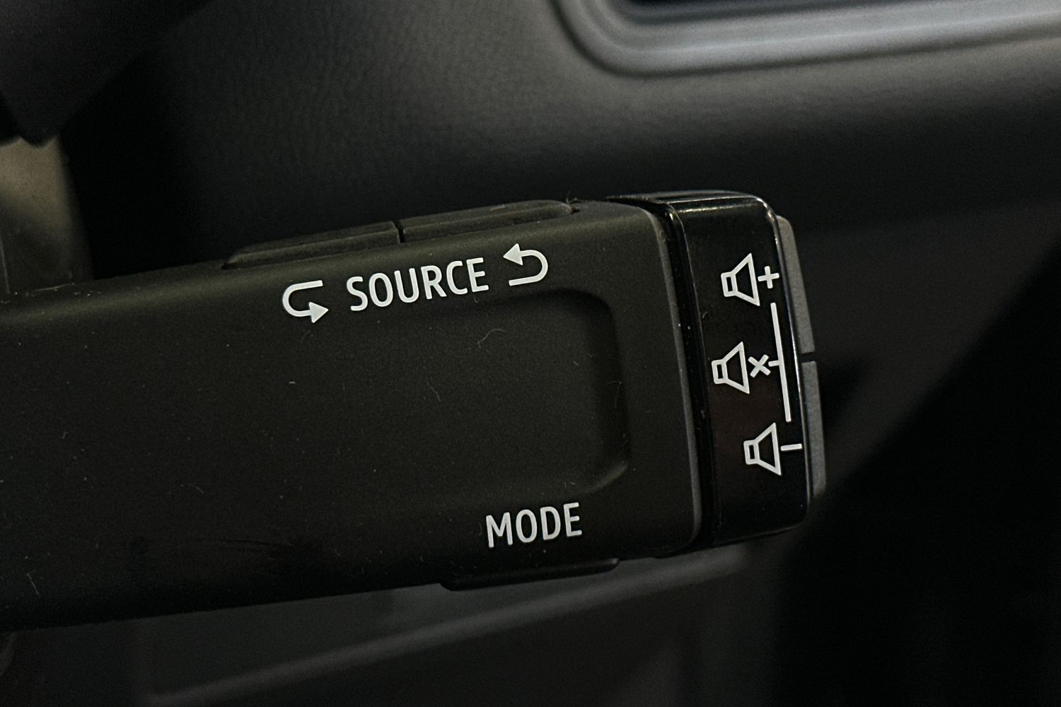 Used Renault Captur 2022 for sale - 76859799: Photo 23