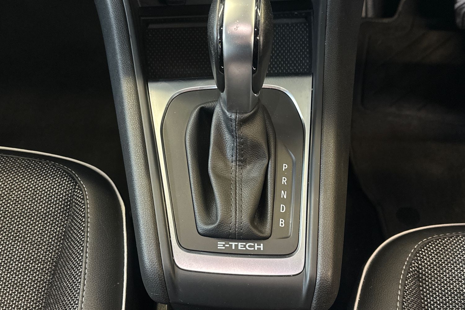 Used Renault Captur 2022 for sale - 76859799: Photo 34