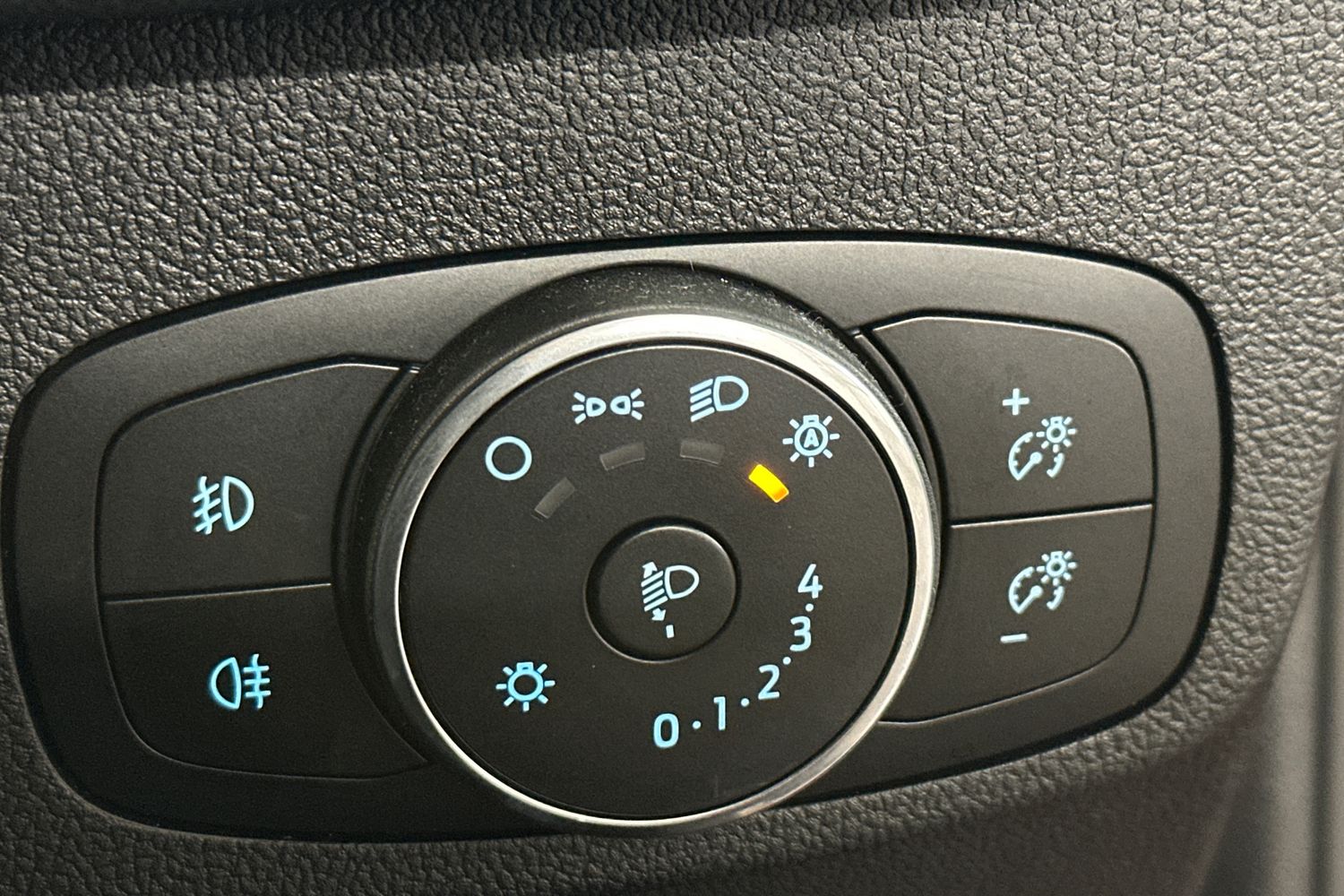 Used Ford Focus 2022 for sale - 76159426: Photo 21