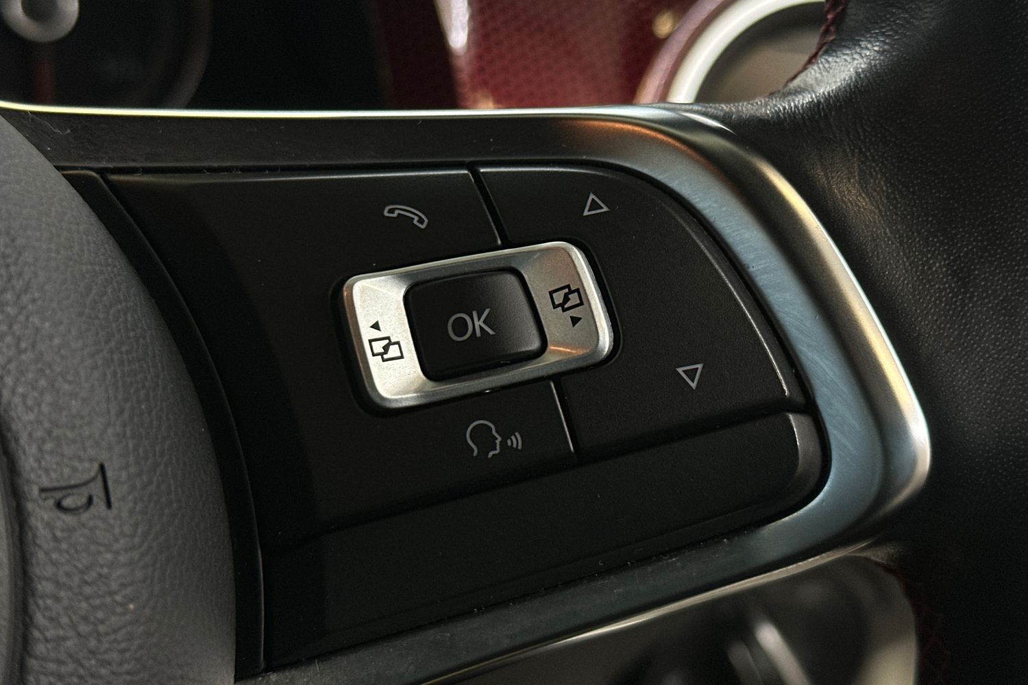 Used Volkswagen up! 2021 for sale - 78132624: Photo 26