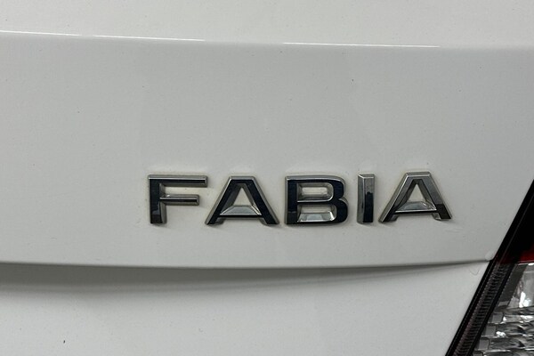 Used Skoda Fabia 2018 for sale - 76320613: Photo 22