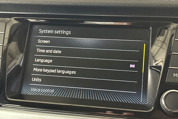 Used Skoda Fabia 2018 for sale - 76320613: Photo 32