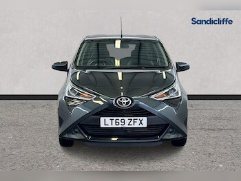 Used Toyota AYGO 2019 for sale - 77329002: Photo