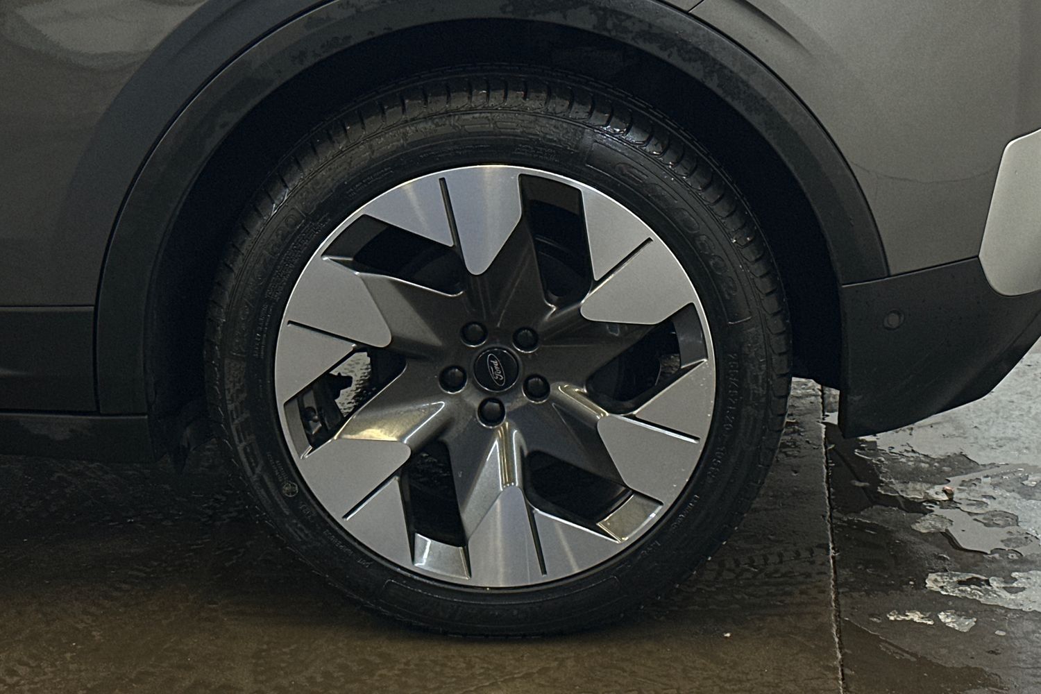 Used Ford Explorer 2024 for sale - 77149227: Photo 11