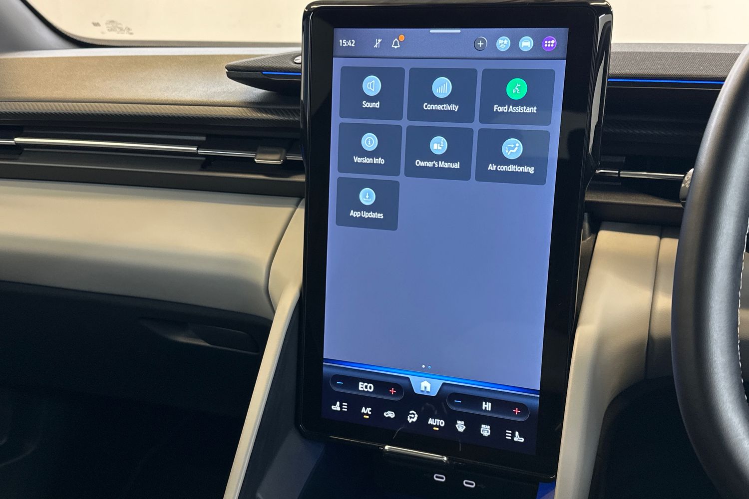 Used Ford Explorer 2024 for sale - 77149227: Photo 36