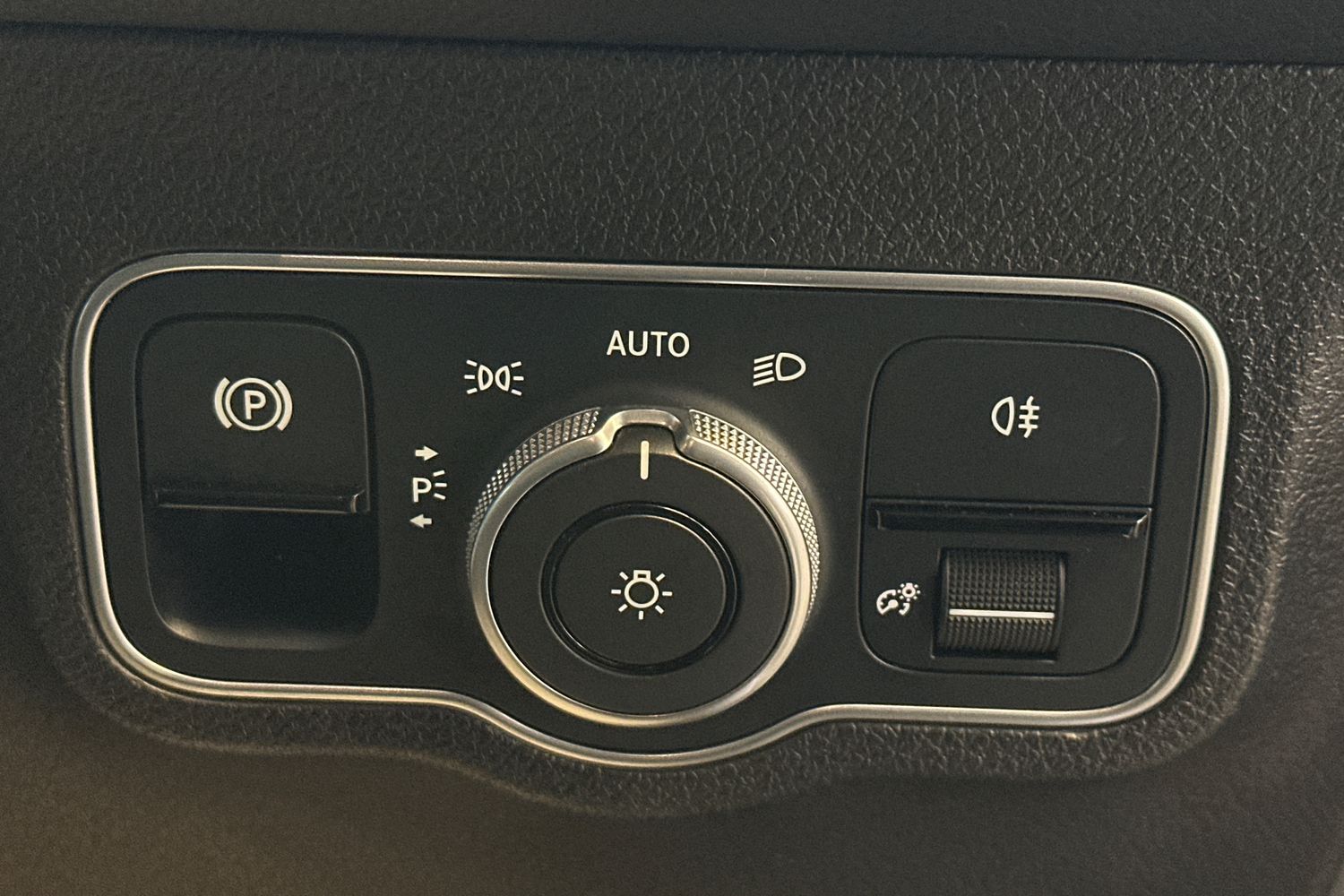 Used Mercedes-Benz GLB 2023 for sale - 77003270: Photo 26