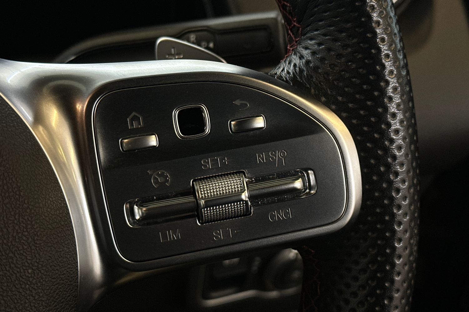 Used Mercedes-Benz GLB 2023 for sale - 77003270: Photo 27